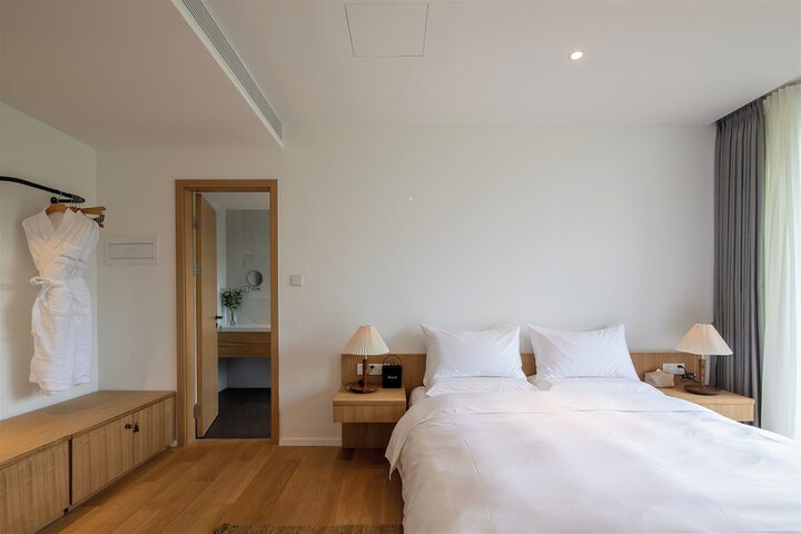 Room 36 of 218