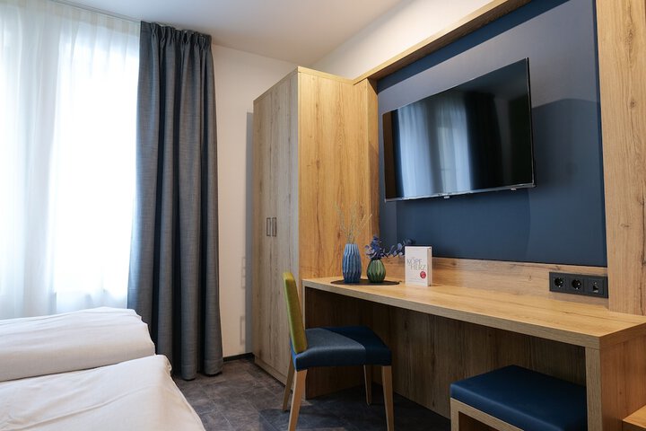 Room 19 of 23