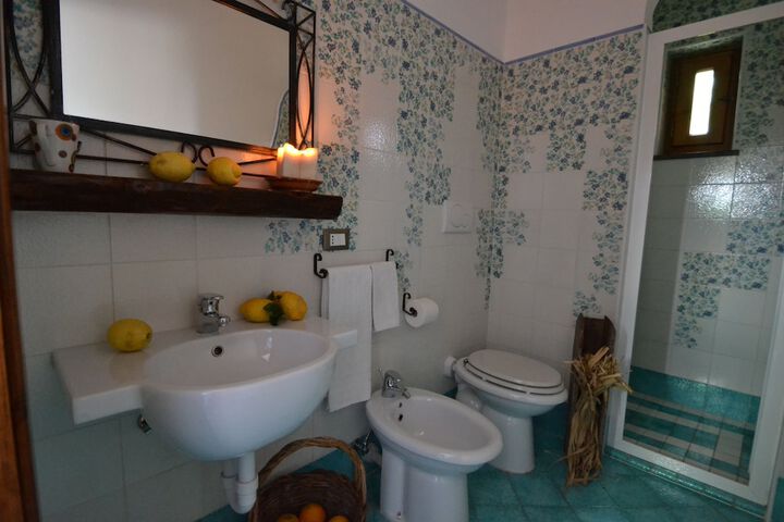 Room 12 of 12