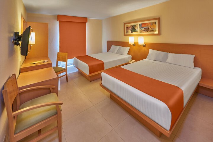 Room 4 of 24