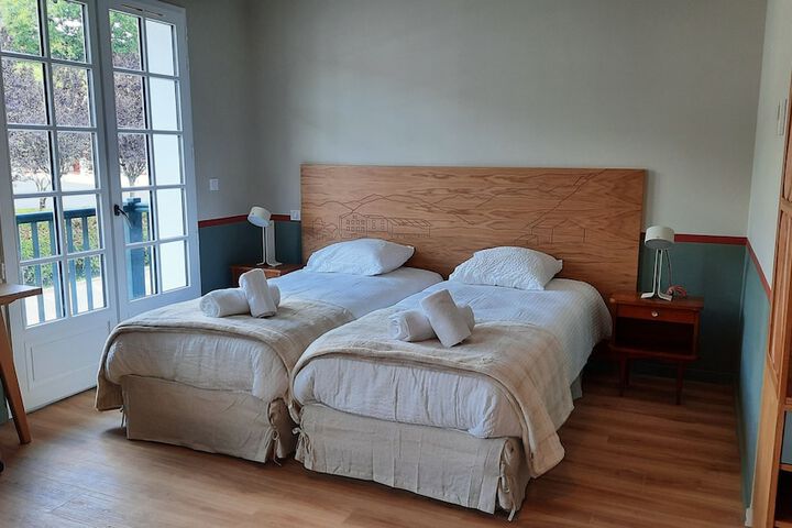 Room 10 of 73