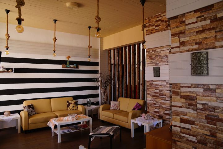 Hotel Interior 3 of 84