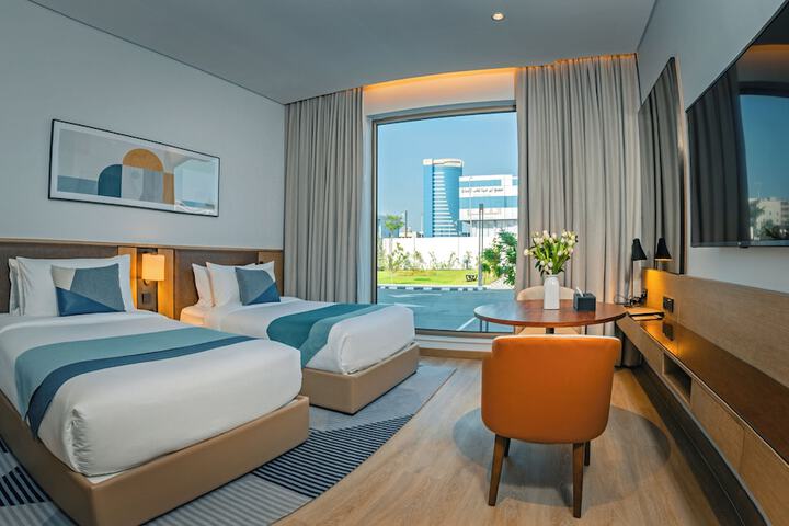 Room 15 of 62