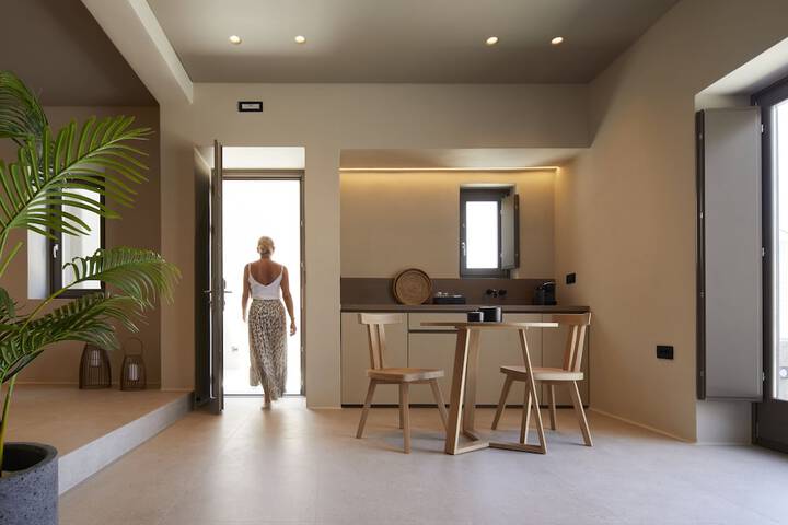 Room 10 of 75