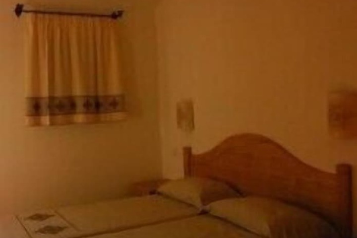 Room 6 of 20