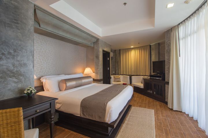 Room 5 of 71