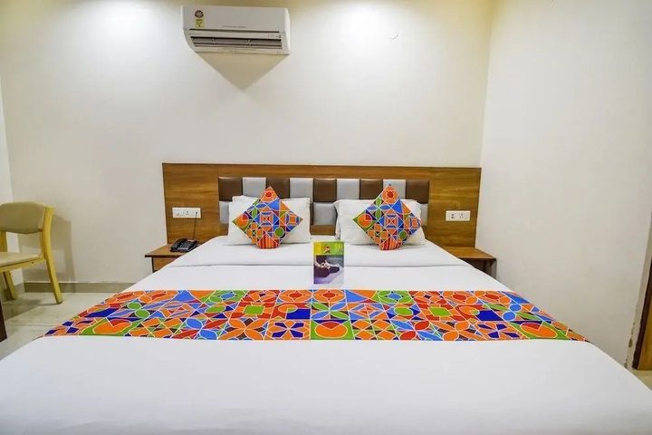 FABHOTEL VINAYAK INN