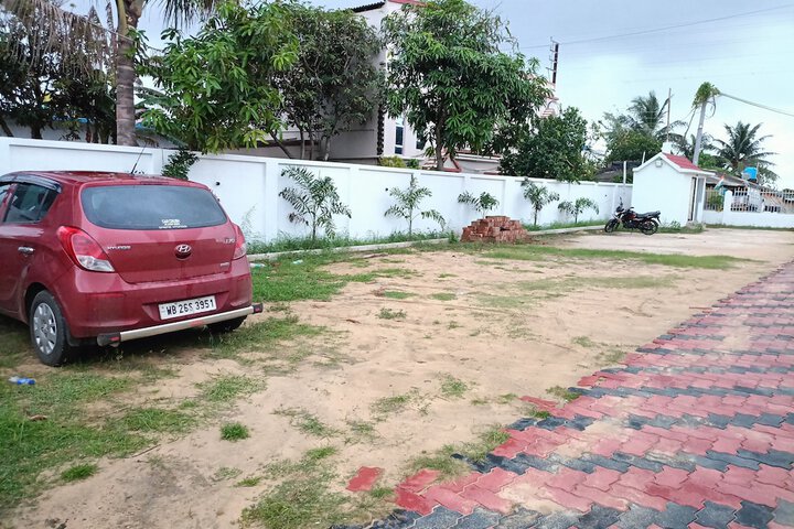 Property Grounds 35 of 43