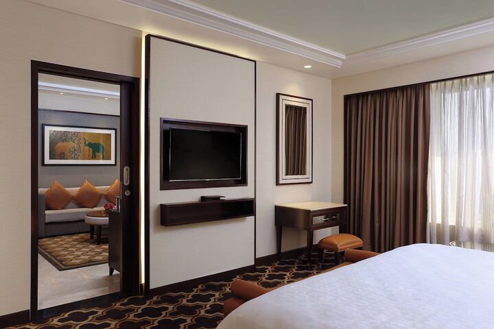 Room 25 of 71