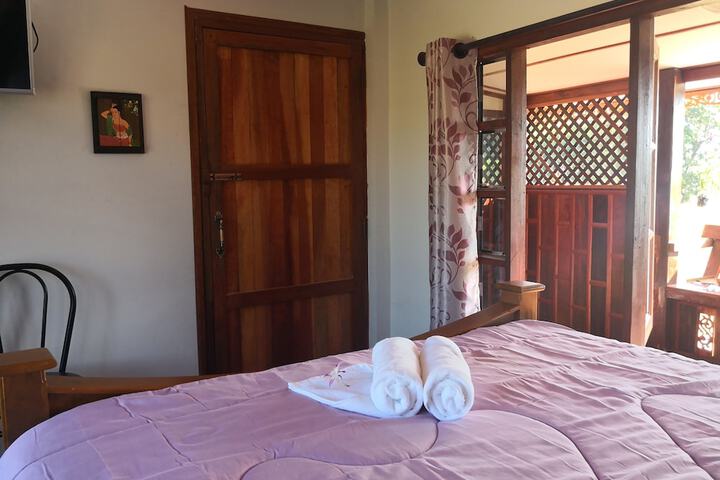 Room 13 of 154