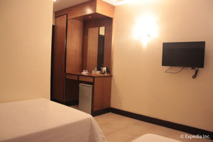 Room 60 of 82
