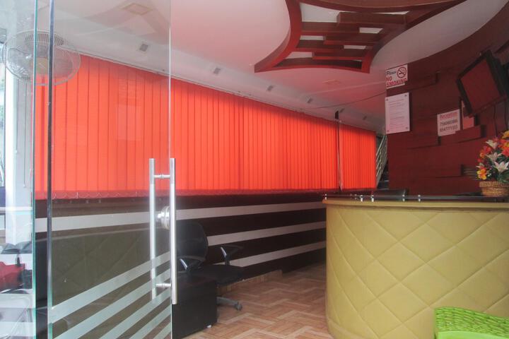 OYO 13417 Ozar Heritage