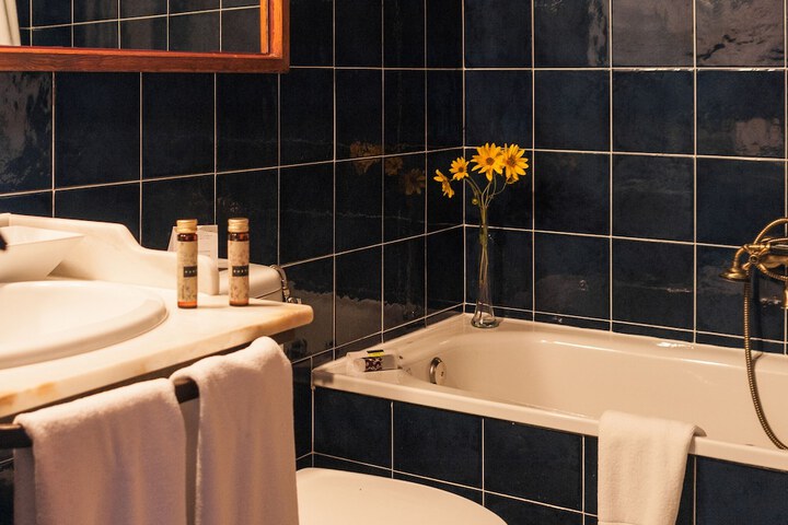 Bath Photo