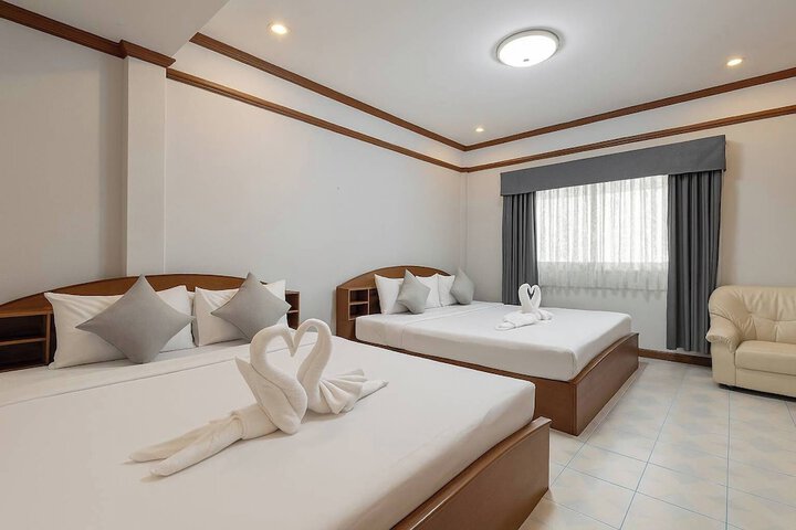 Room 3 of 29