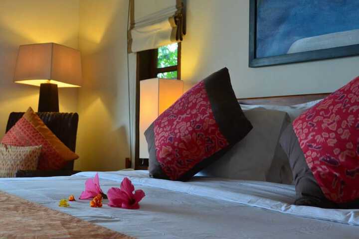 Room 13 of 65