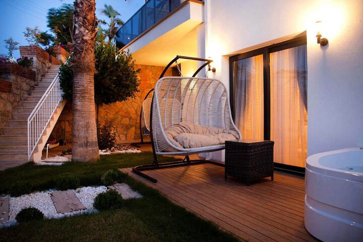 Terrace/Patio 13 of 35