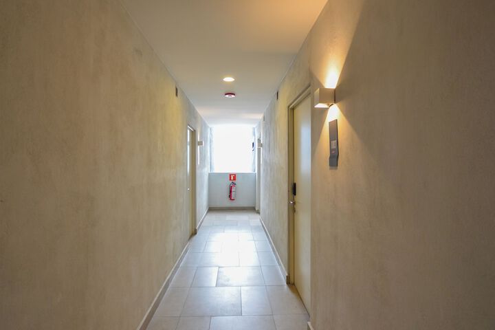 Ballroom/Hall 110 of 126
