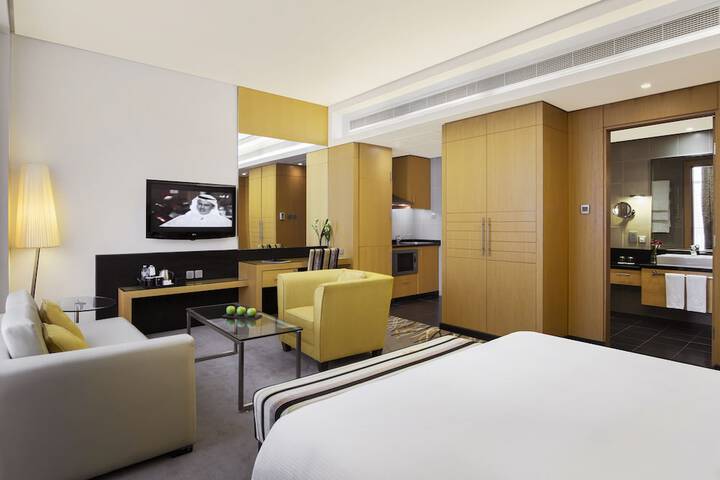 Room 15 of 52