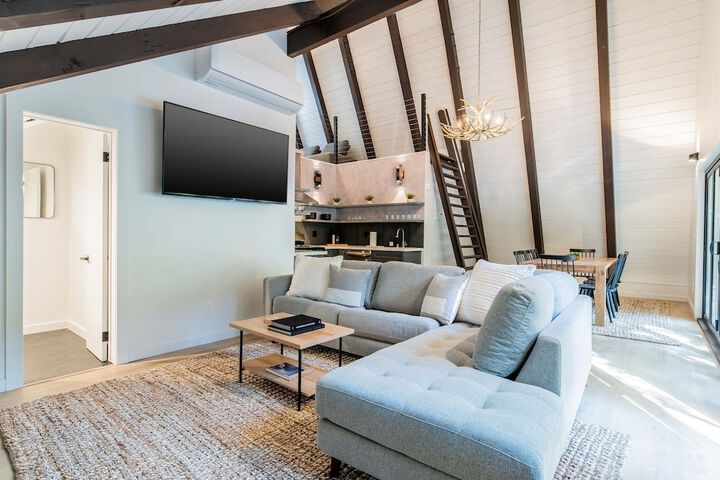 Hotel Interior 3 of 47