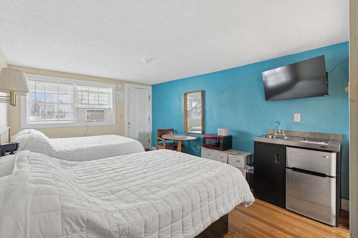 Room 3 of 24
