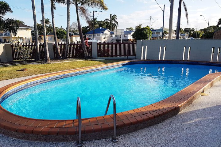 Pool 50 of 56