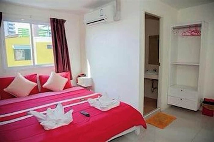Room 71 of 114