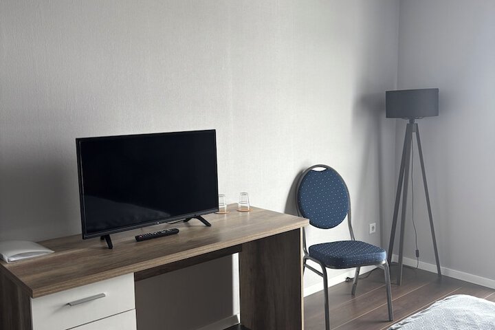 Room 17 of 26