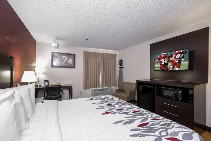 Superior Room 1 King Bed (14 of 23)