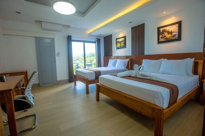 Room 16 of 72