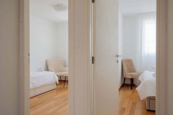 Room 29 of 93