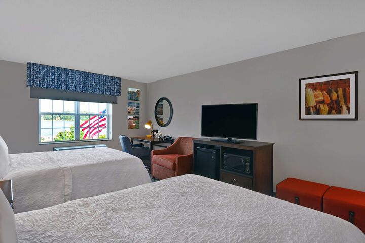 Hampton Inn Bath (Brunswick Area) Bath | Bookonline.com