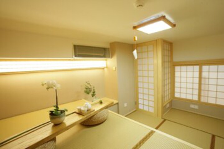 Room 36 of 51