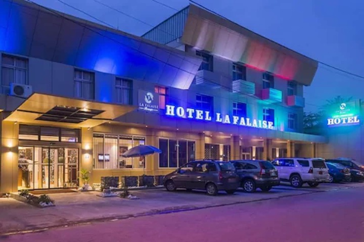 Hôtel La Falaise Bonanjo