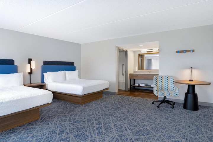 Room 50 of 115