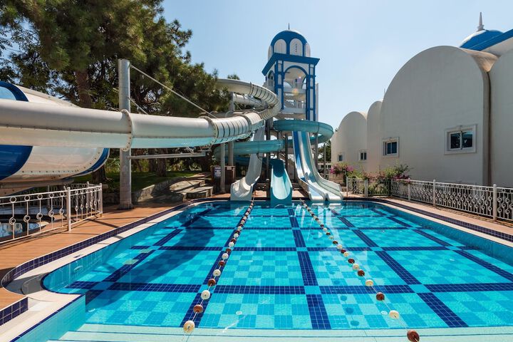 Pool 99 of 226
