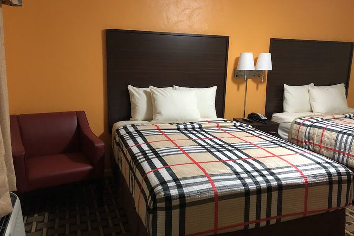 Room 8 of 39