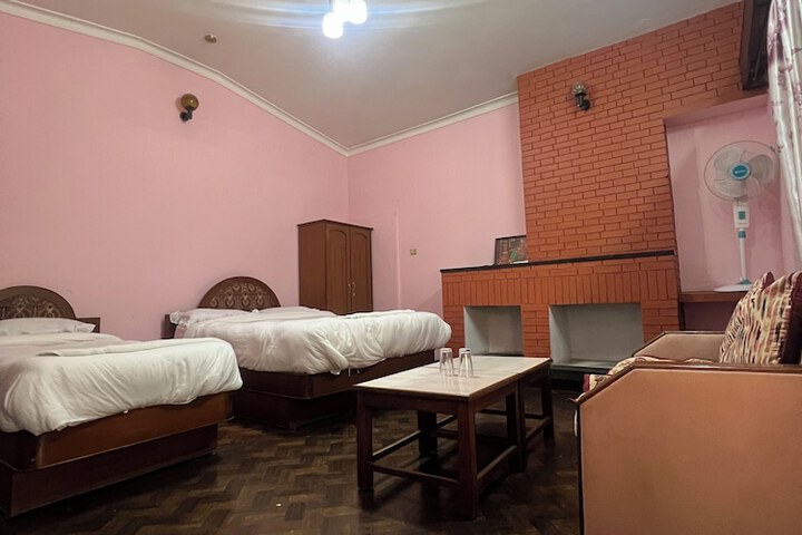 Room 5 of 35