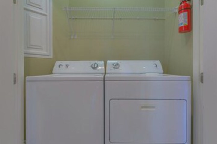 Laundry 13 of 24