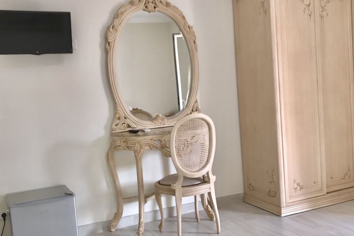 Room 7 of 58