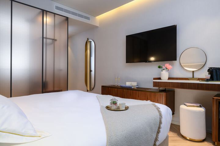 Room 15 of 75