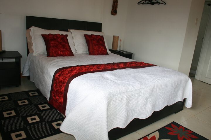 Room 12 of 43