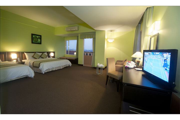 Room 57 of 127