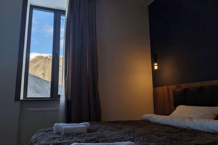 Room 12 of 75