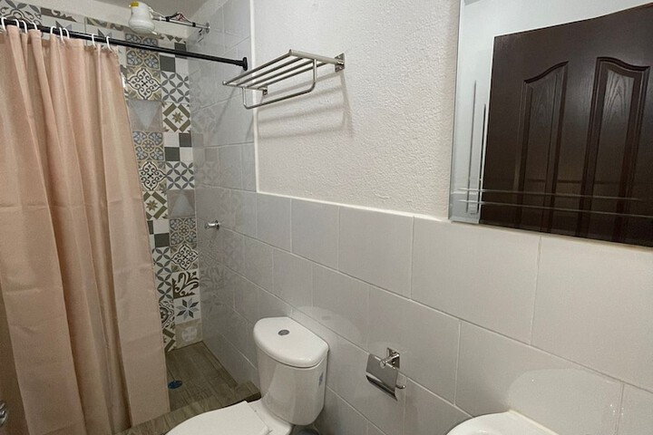 Room 10 of 11