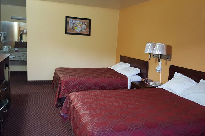 Room 5 of 27