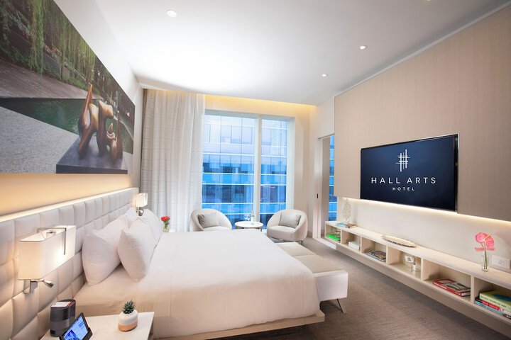 Room 54 of 141