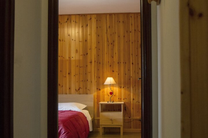 Room 7 of 31