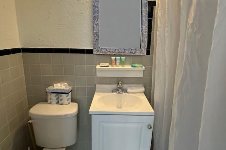 Room 30 of 52