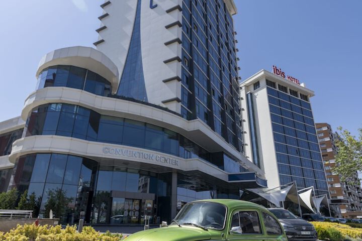 Hotel 86 of 93