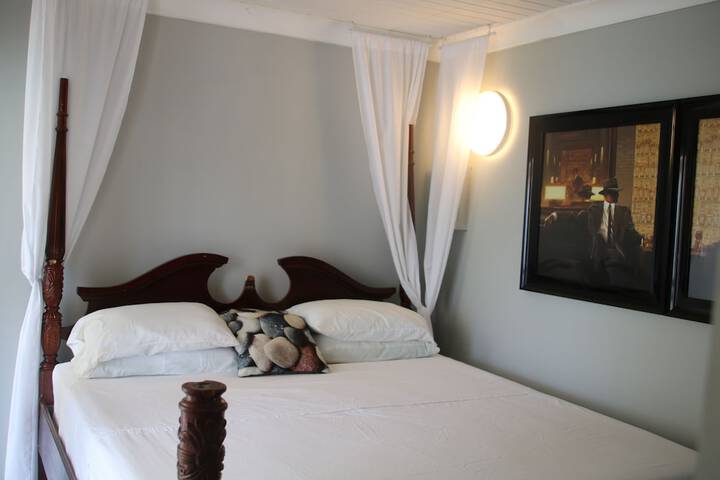 Room 22 of 69